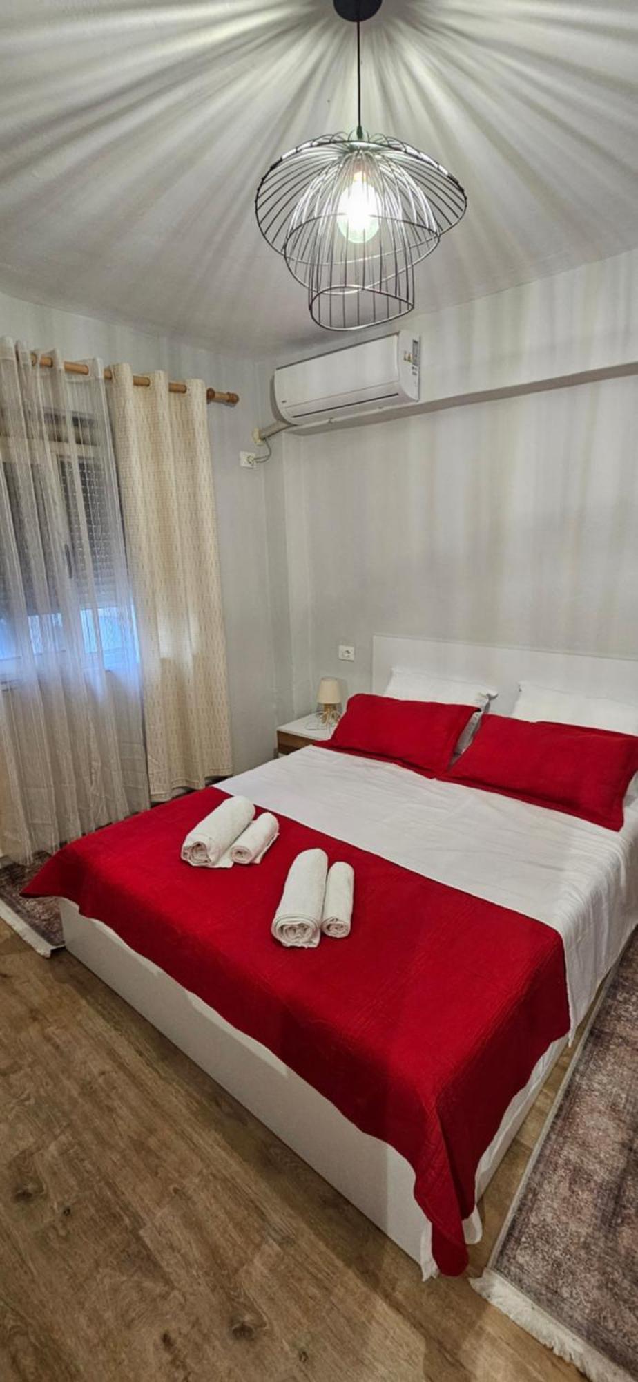 Library Apartment By Bohem Rentals Durrës Zewnętrze zdjęcie